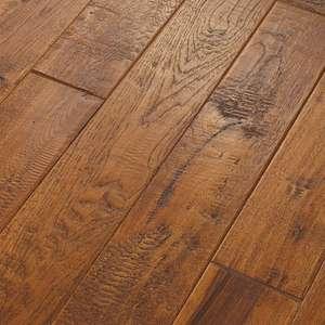 Kindred Hickory hardwood flooring from Shaw in Smokehouse