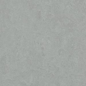 Marmoleum Fresco flooring in Cinder