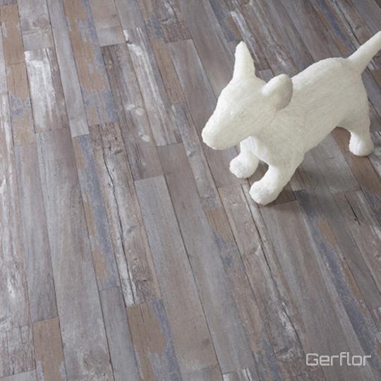 Room scene with Gerflor Texline® vinyl flooring in Harbour Blue