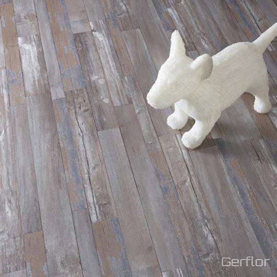 Room scene with Gerflor Texline® vinyl flooring in Harbour Blue