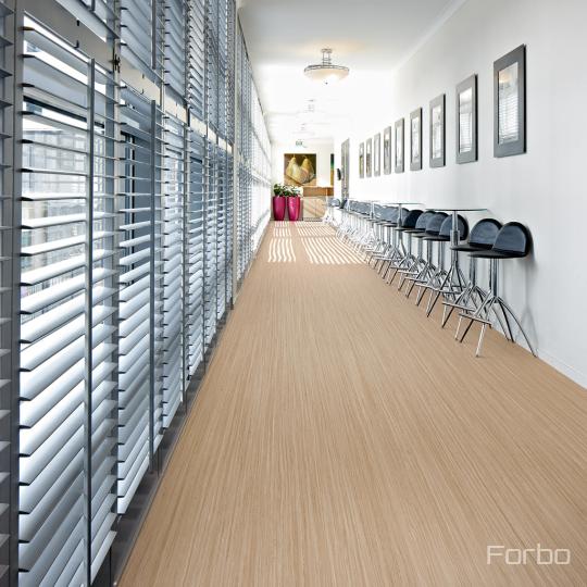 Hallway scene with Marmoleum Striato Textura flooring in North Sea Coast